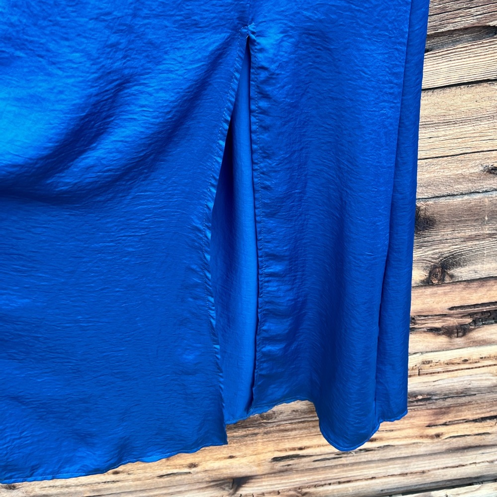 TWINKLE | Dark Blue Satin Long Skirt W/ Slit S - Picture 4 of 8